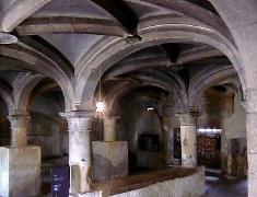 The cloisters of the knight Templars, a must in tours around Lisbon.